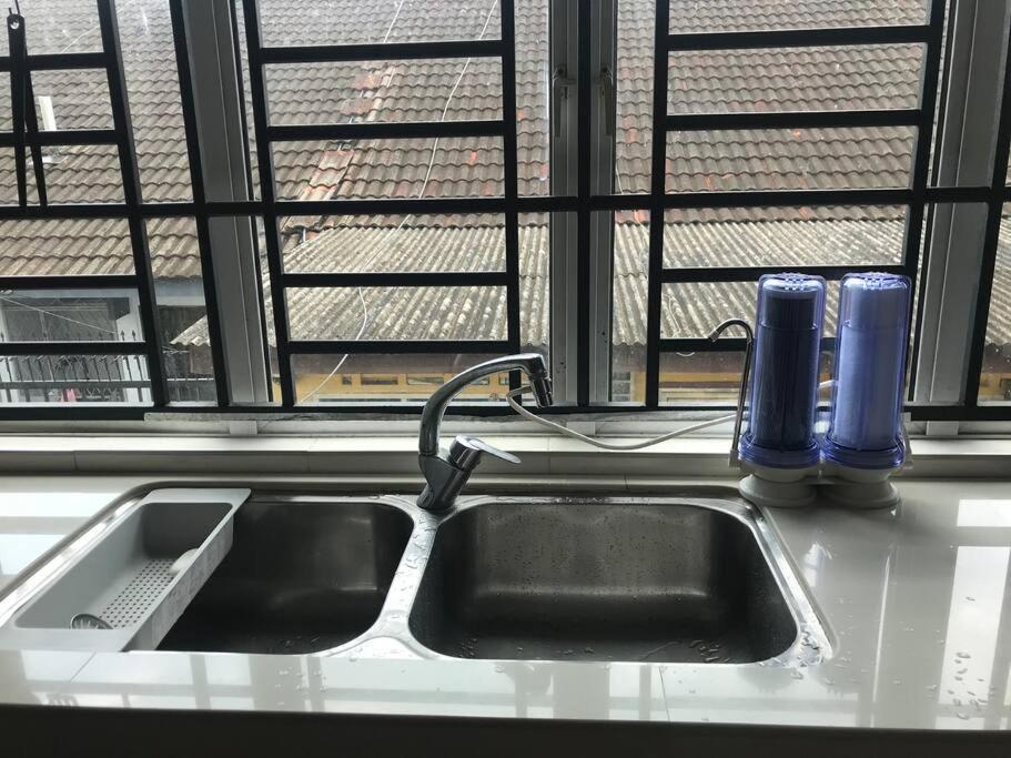 Terrace House Near Stulang Laut Ciq Midvalley Ksl For 7Pax Τζόχορ Μπάχρου Εξωτερικό φωτογραφία